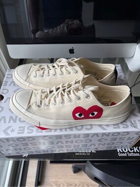 Converse White Low-Top Sneakers Box Label